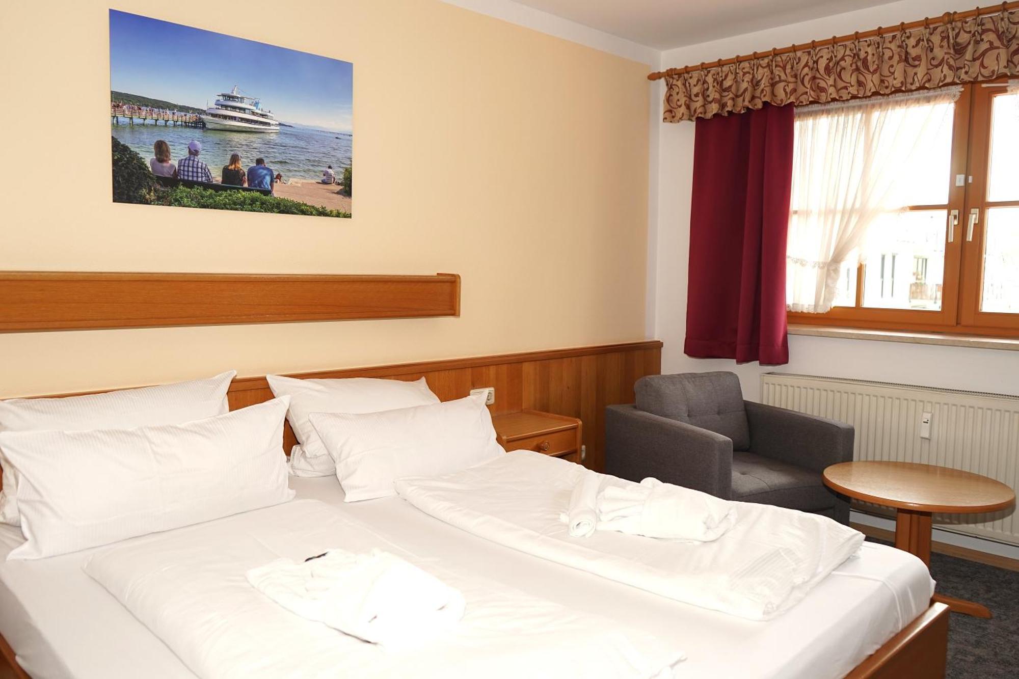 Gasthaus Und Landhotel Wiedmann Eresing Exteriér fotografie